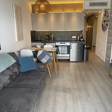 Vue Et Pisicne Daire