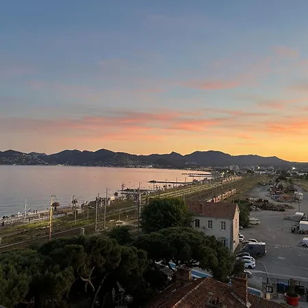 Daire Vue Et Pisicne