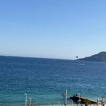 Vue Et Pisicne * Cannes